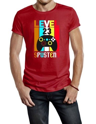 Tričko level spustený (so svojim vekom)