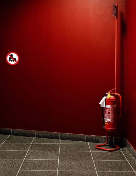 Nálepka zákaz vstupu na korčuliach