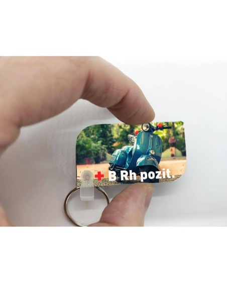 Prívesok na kľúče so svojou krvnou skupinou (scooter bike)