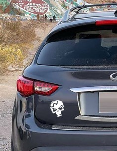 Nálepka na auto infiniti lebka