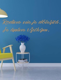 Nálepka na stenu s citátom o rodine 2